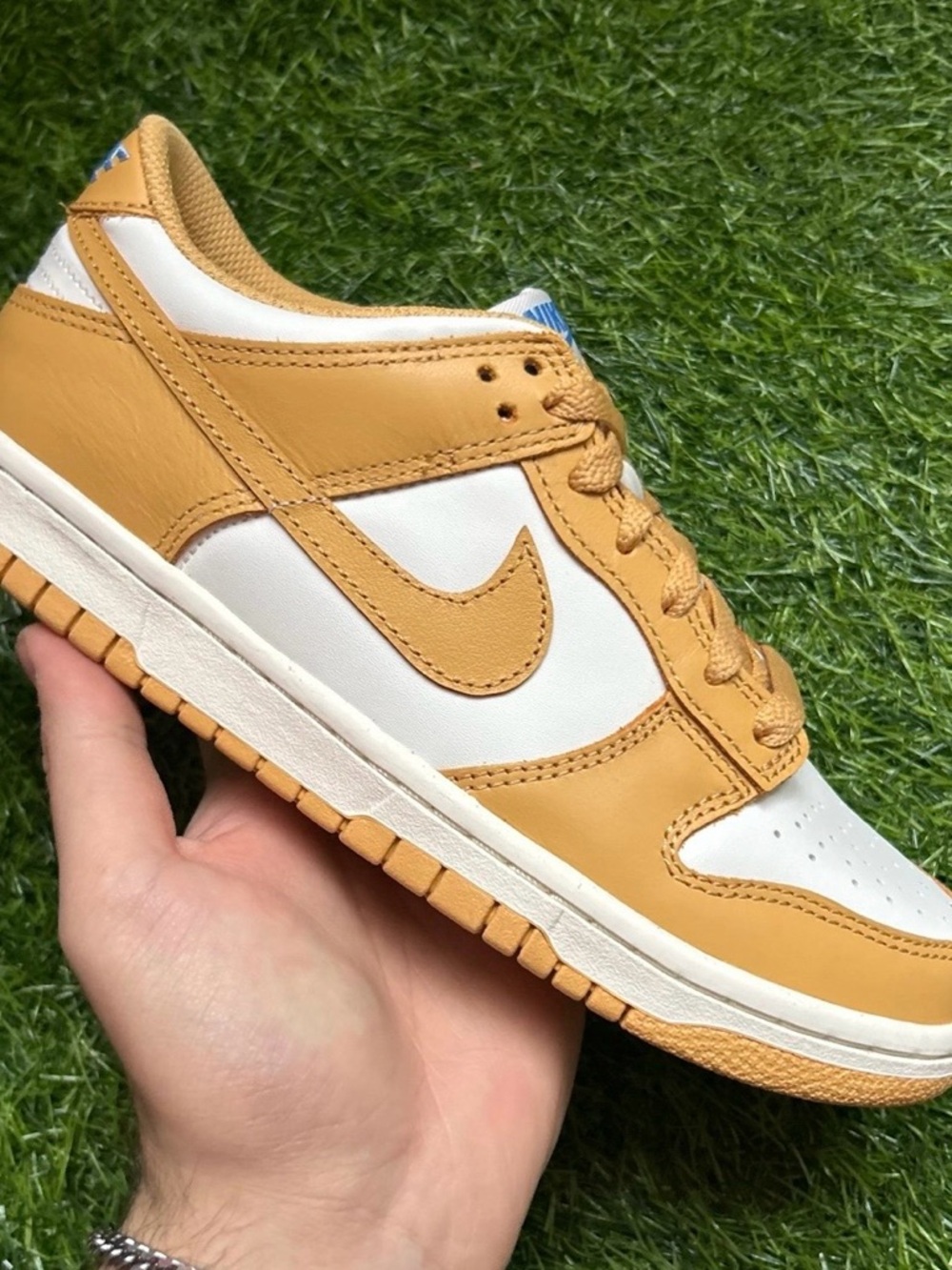 NEW Nike Dunk Low Honeycomb Size 6Y = Women’s Size 7.5 - Picture 2 of 7